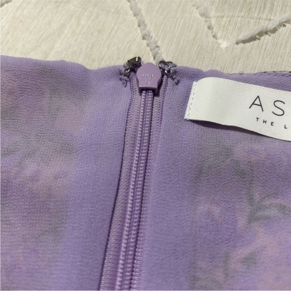 ASTR The Label Camelia Floral Midi Dress SOLD OUT - Picture 13 of 16